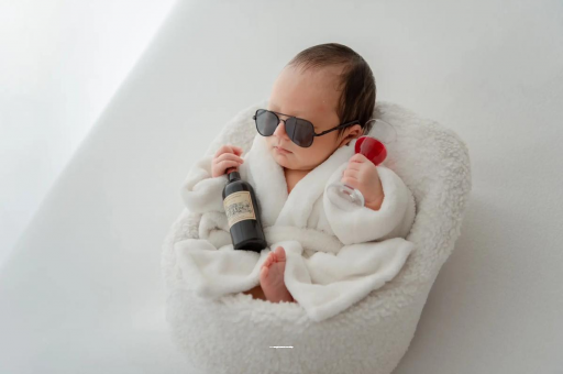 宜春宝宝总是吐奶怎么回事 宜春宝宝总是吐奶怎么回事